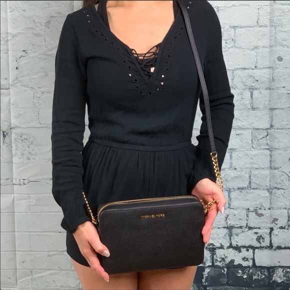 NWT Michael Kors Jet Set item crossbody - Picture 3 of 7